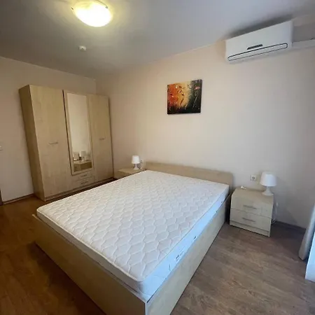 Premier ! Apartment Sveti Vlas